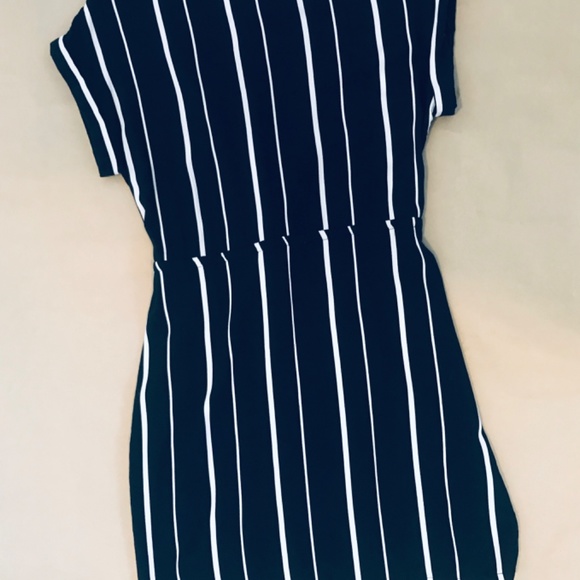 Vero Moda Tie Waist Shift Dress - Picture 3 of 3